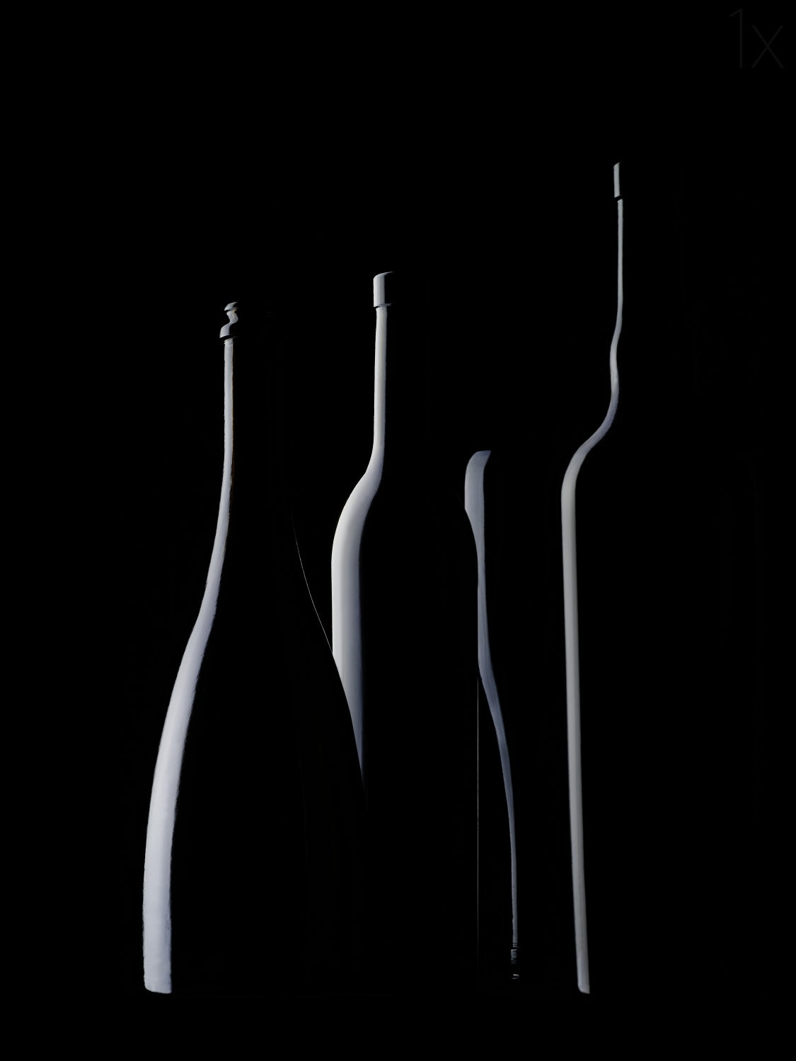 Bottles Waiting Poster och Canvastavla