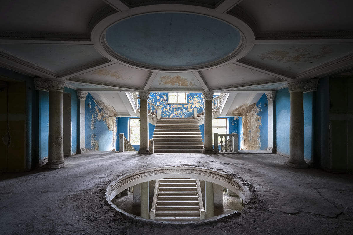 Dark Blue Staircase Poster och Canvastavla
