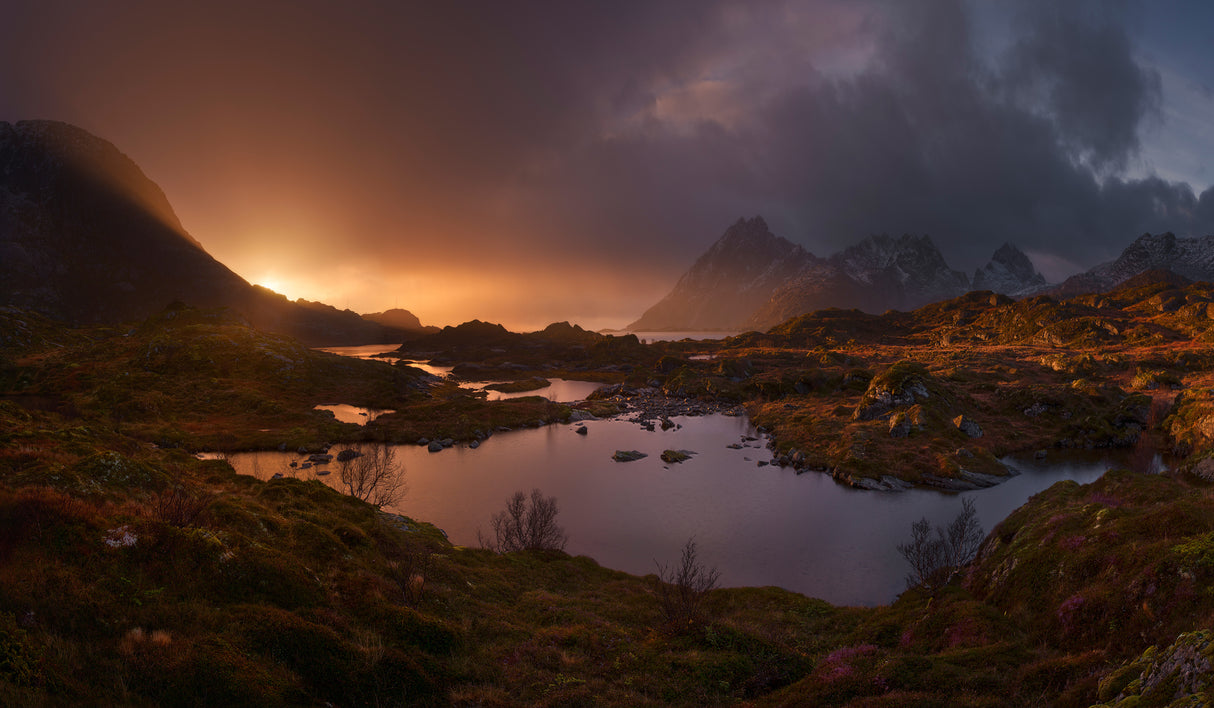Sunrise over Lofoten Poster och Canvastavla