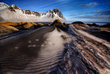 Frosted dunes and shattered peaks Poster och Canvastavla