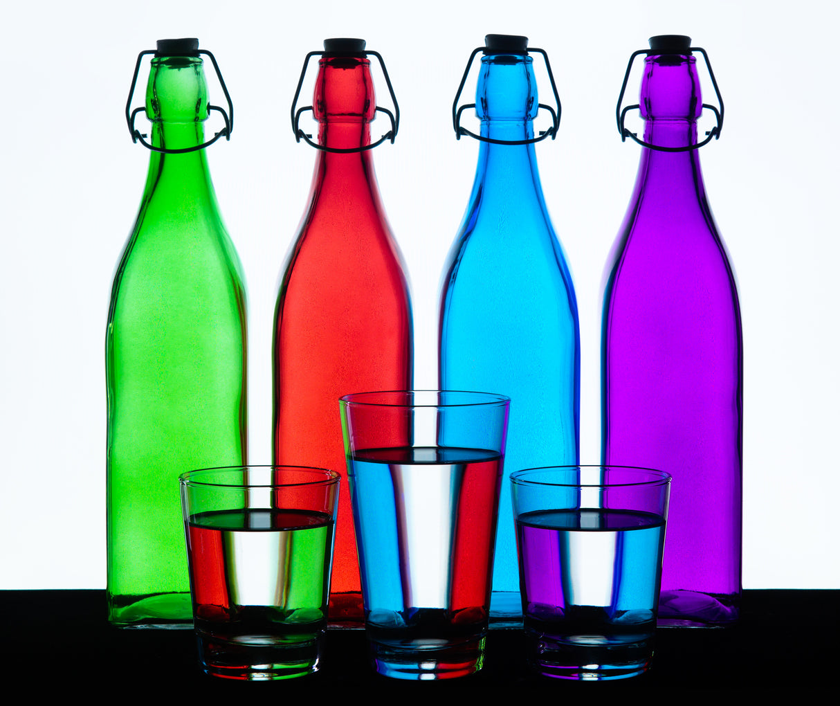Water in Stripes Poster och Canvastavla