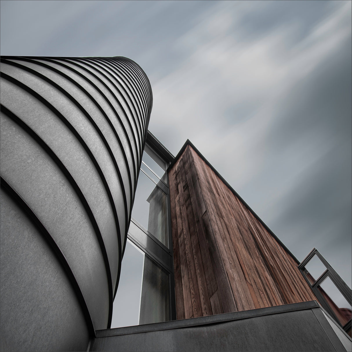 turned tower Poster och Canvastavla