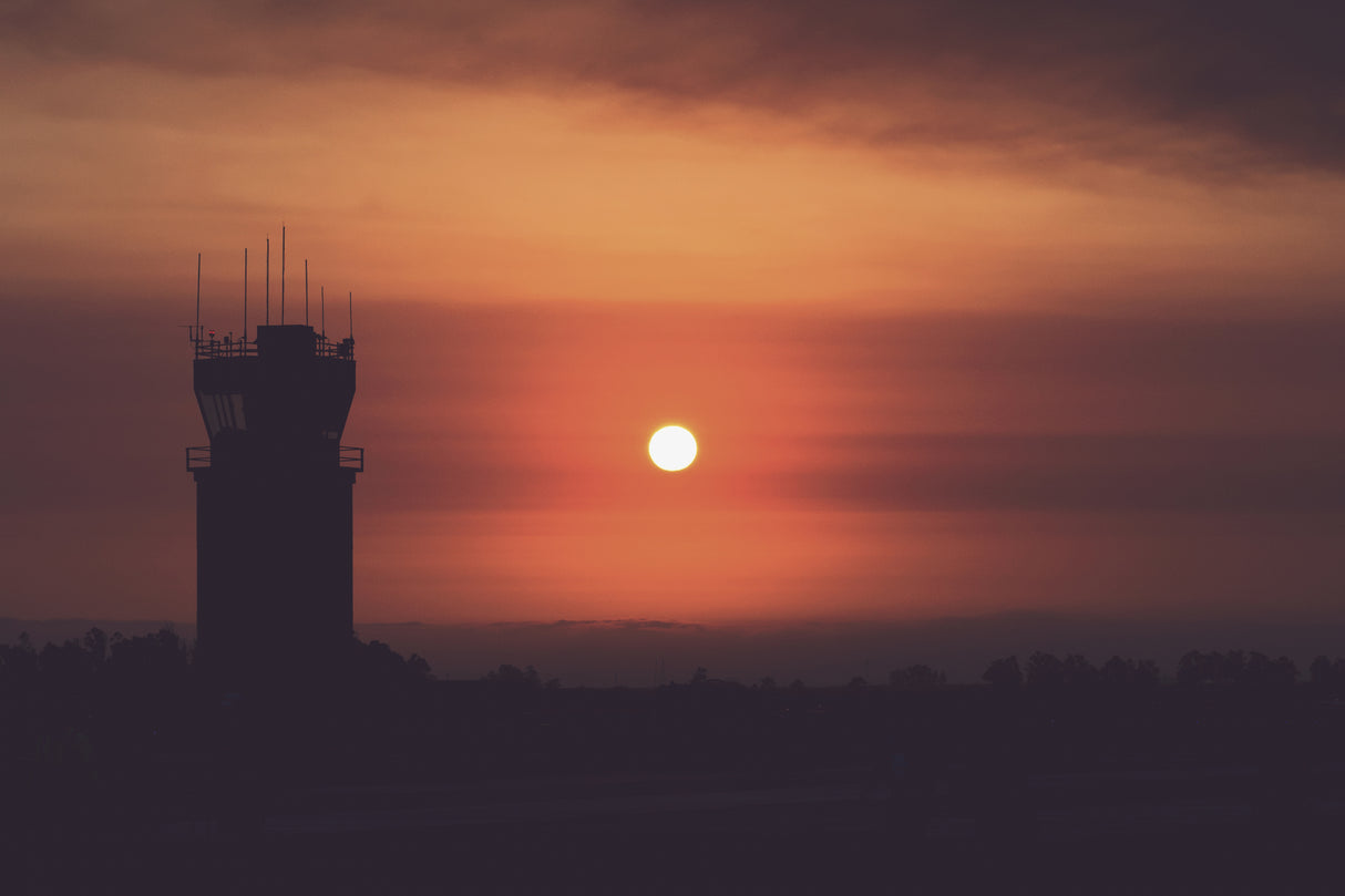 Orange Airport Poster och Canvastavla
