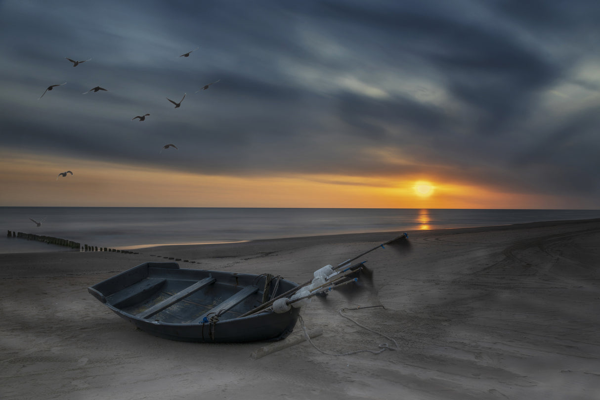 Boat at sunset Poster och Canvastavla