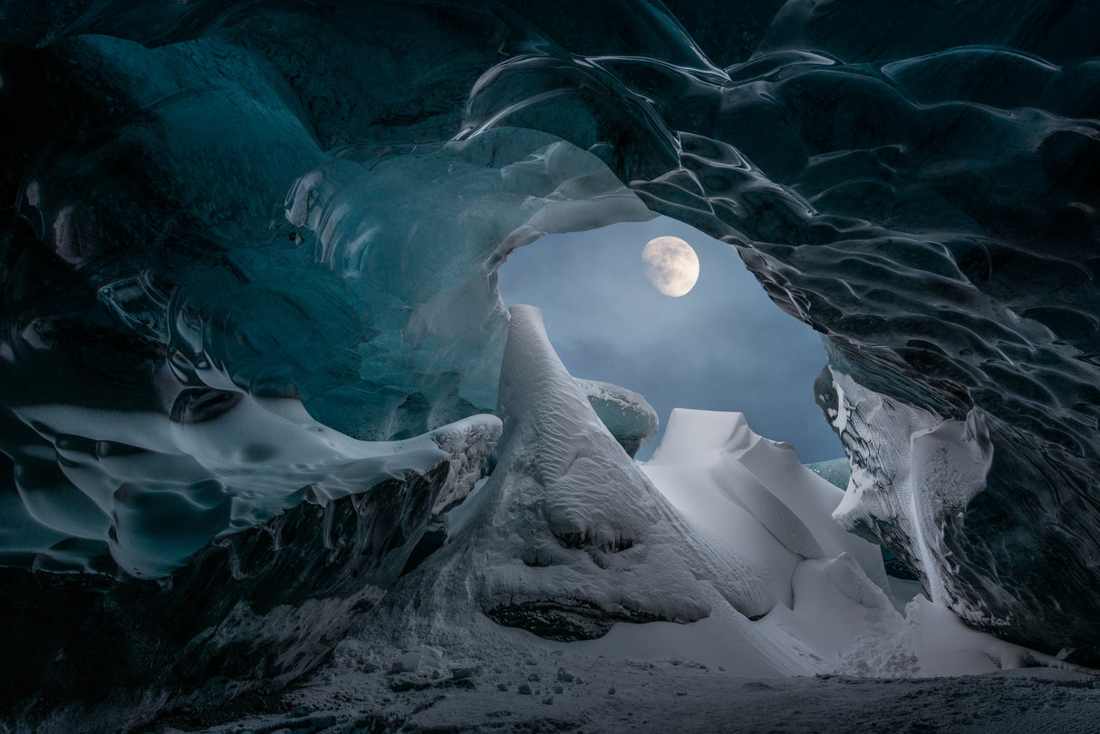 Ice cave Poster och Canvastavla