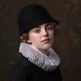 Woman In The Black Hat Poster och Canvastavla