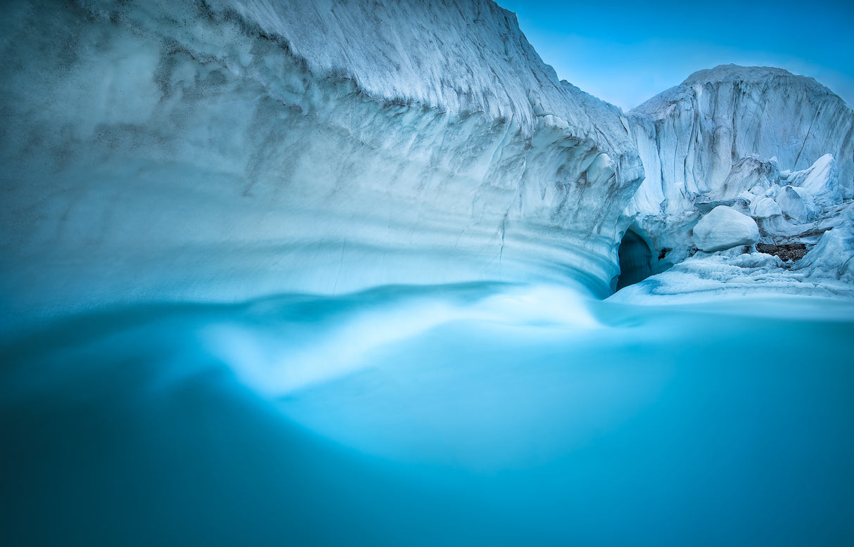 Glacier River Cave Poster och Canvastavla