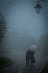 Under a pink umbrella. Poster och Canvastavla