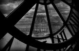Behind the clock Poster och Canvastavla