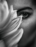 A woman's look Poster och Canvastavla