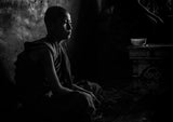 Novice in the dark Poster och Canvastavla