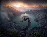 Sunset Ijen Crater Poster och Canvastavla