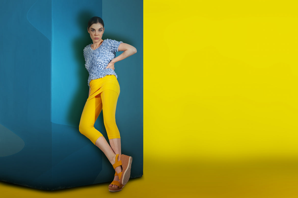 blue and yellow Poster och Canvastavla
