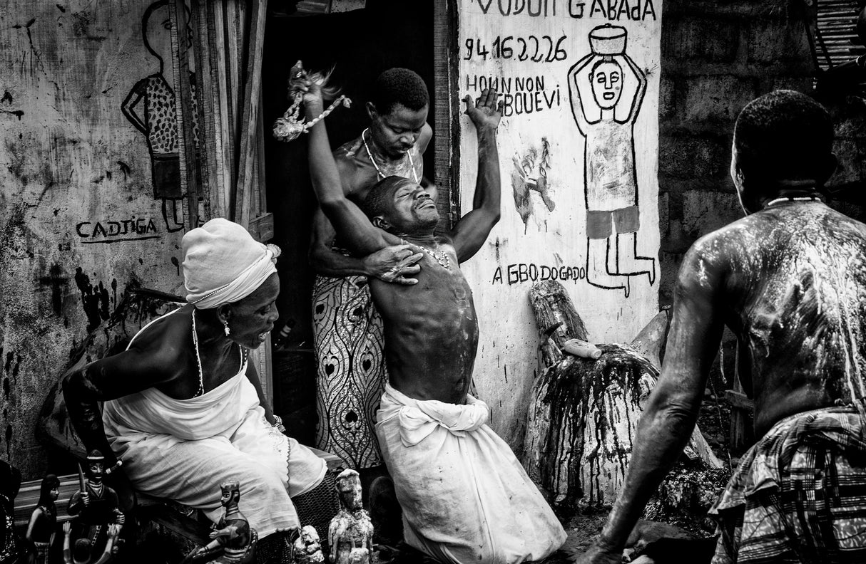 Voodoo session in Benin. Poster och Canvastavla