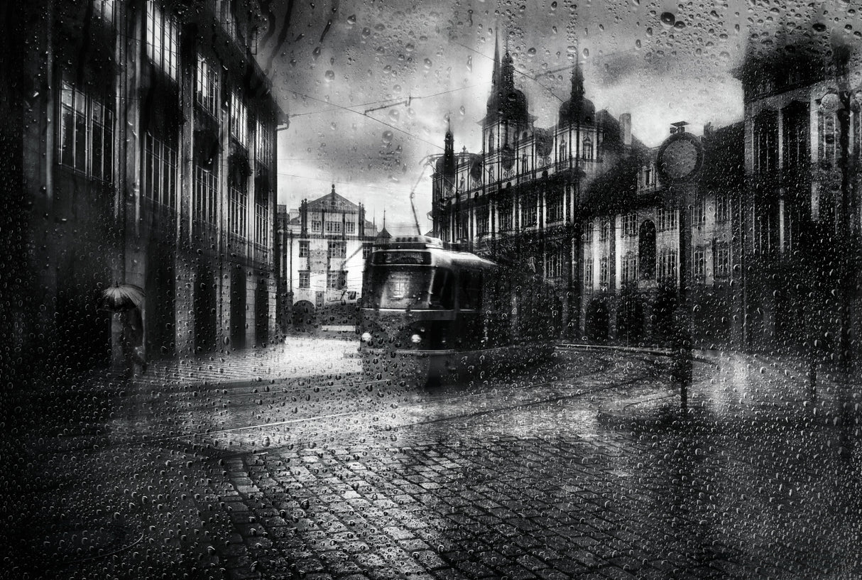 It was raining in Prague Poster och Canvastavla
