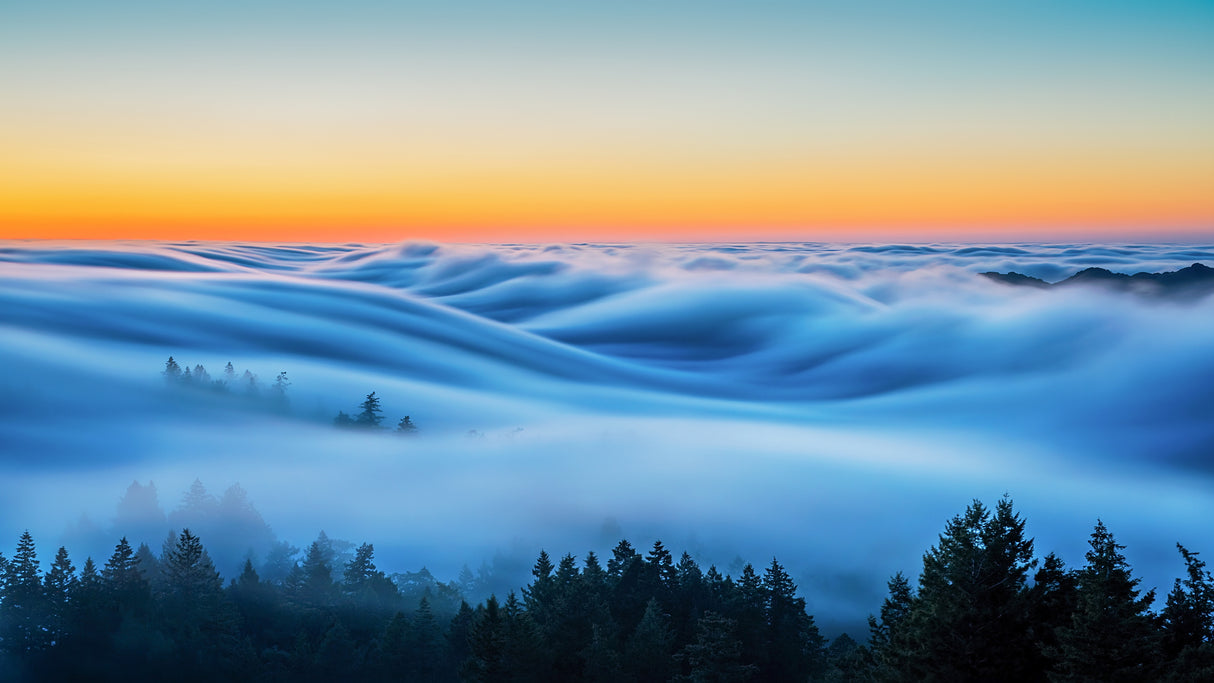 Flowing Clouds Poster och Canvastavla