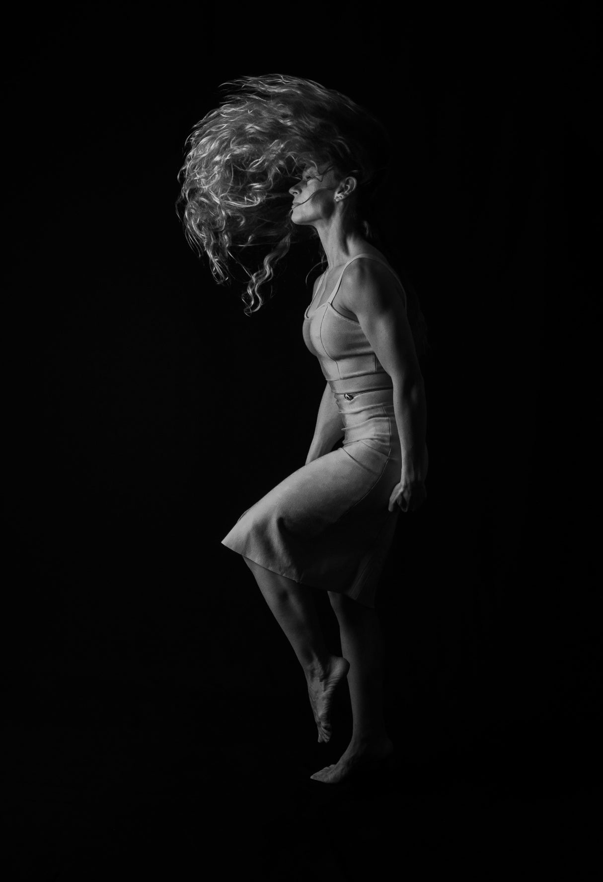 Dancing woman Poster och Canvastavla