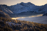 Misty Mountain Morning Poster och Canvastavla