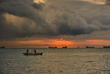 fishermen at sunset Poster och Canvastavla