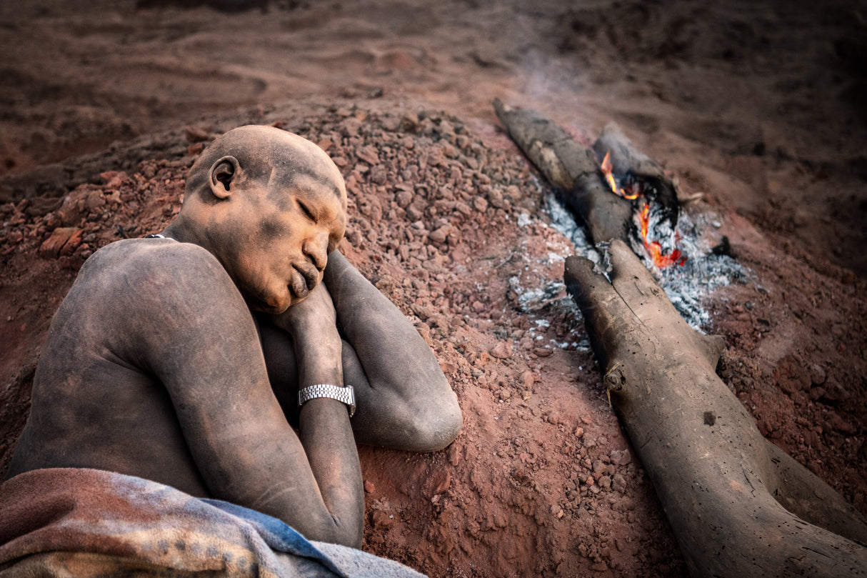 Asleep by the fire Poster och Canvastavla