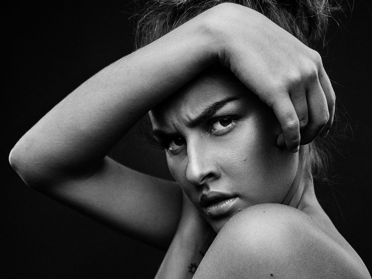 SENSUAL BEAUTY [Romana U] Poster och Canvastavla
