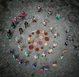 Dancing in circle Poster och Canvastavla