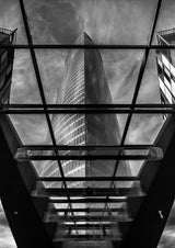 Tower in Bilbao Poster och Canvastavla