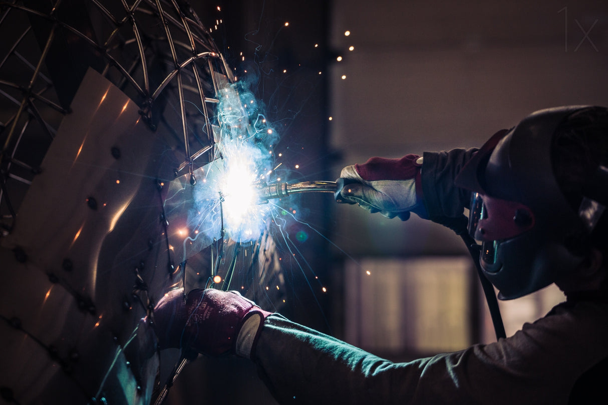 Welder Poster och Canvastavla