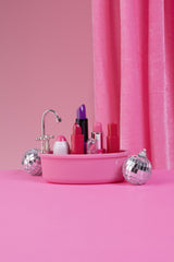 Lipstick bathtub Poster och Canvastavla