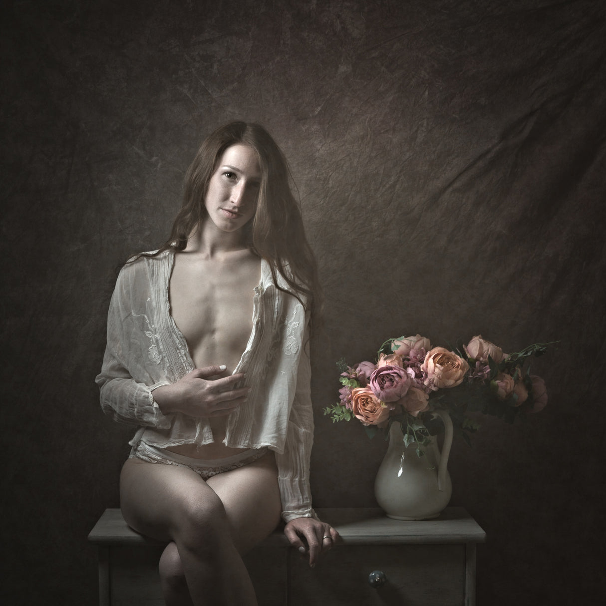 woman with flowers Poster och Canvastavla