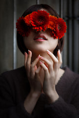 Gerbera girl Poster och Canvastavla
