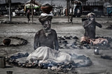 Meditating at the Kumbh Mela Festival - Prayagraj - India Poster och Canvastavla