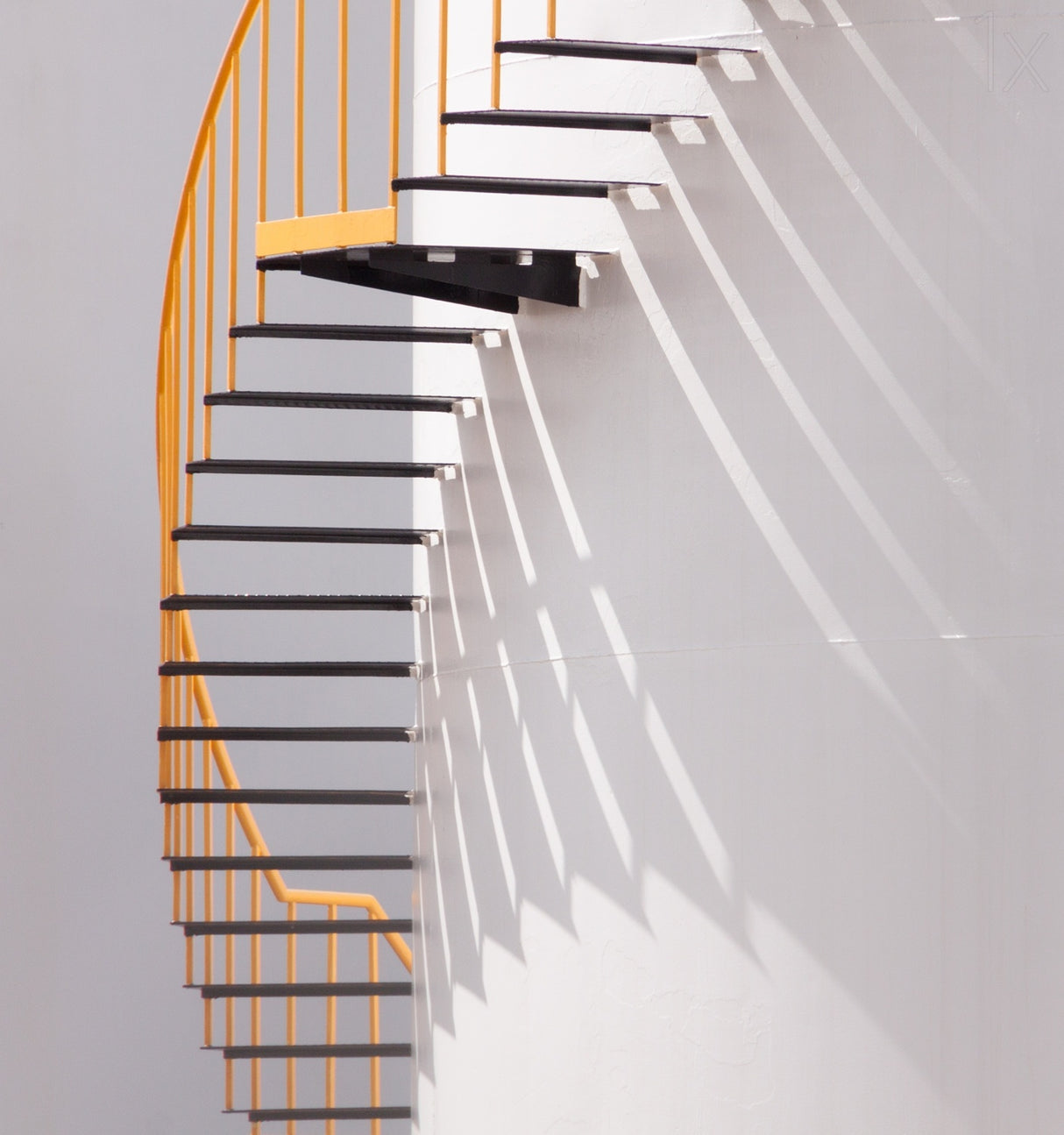 Yellow Staircase Poster och Canvastavla
