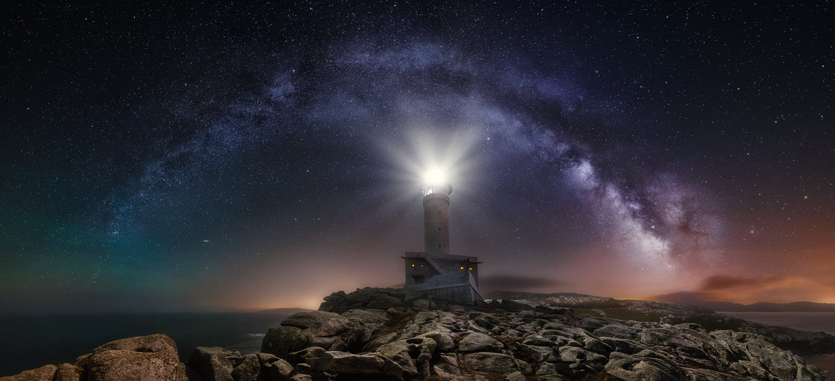 Lighthouse and Milky Way Poster och Canvastavla
