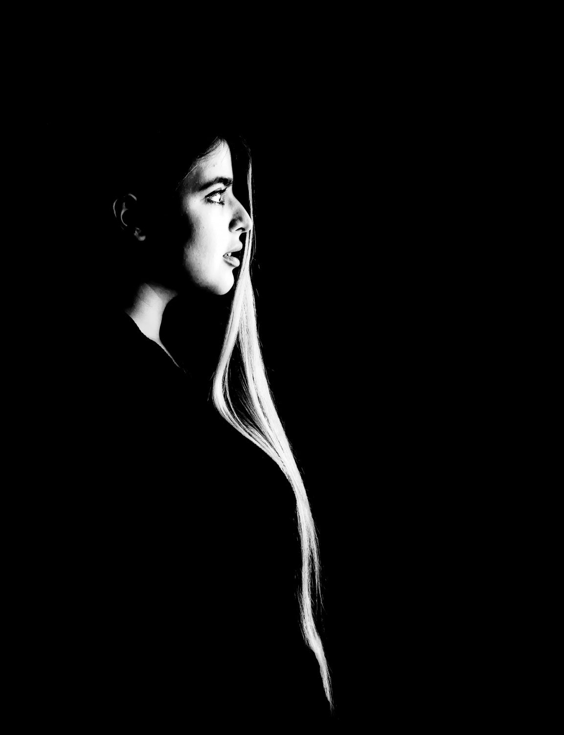 The twist of light and hair Poster och Canvastavla