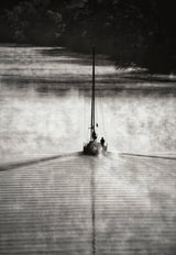 Sailing on the smoky river... Poster och Canvastavla