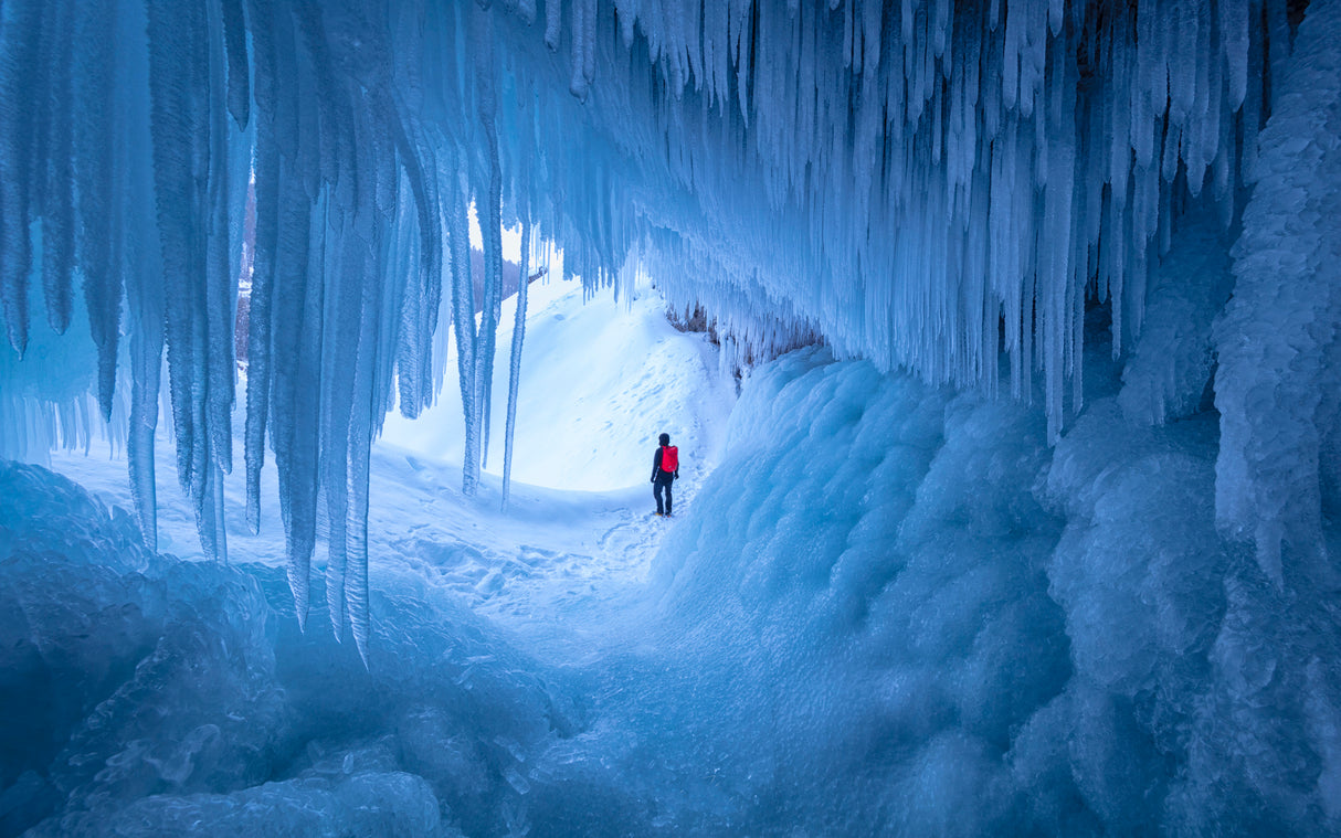 Cave of Ice Poster och Canvastavla