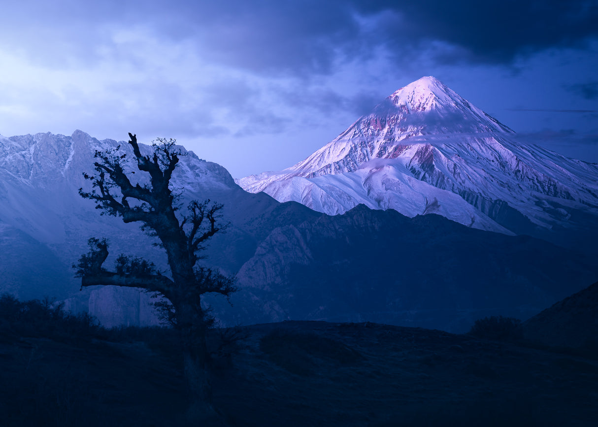 Mount Damavand in Blue Moments Poster och Canvastavla