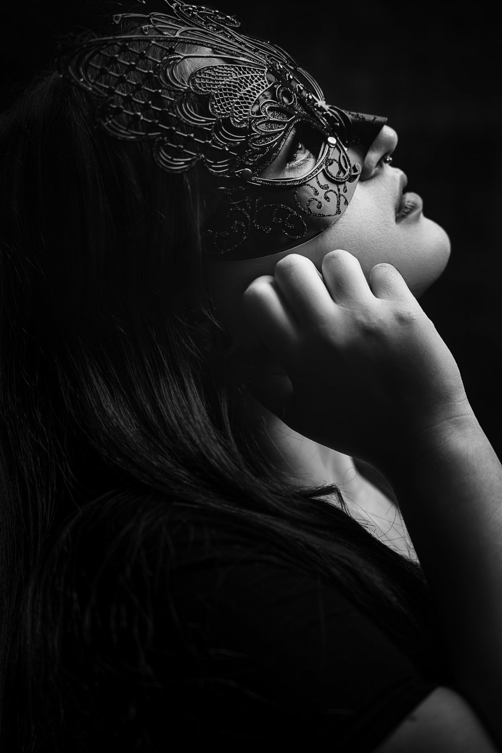Sammy Masquerade Mask B&amp;W Poster och Canvastavla