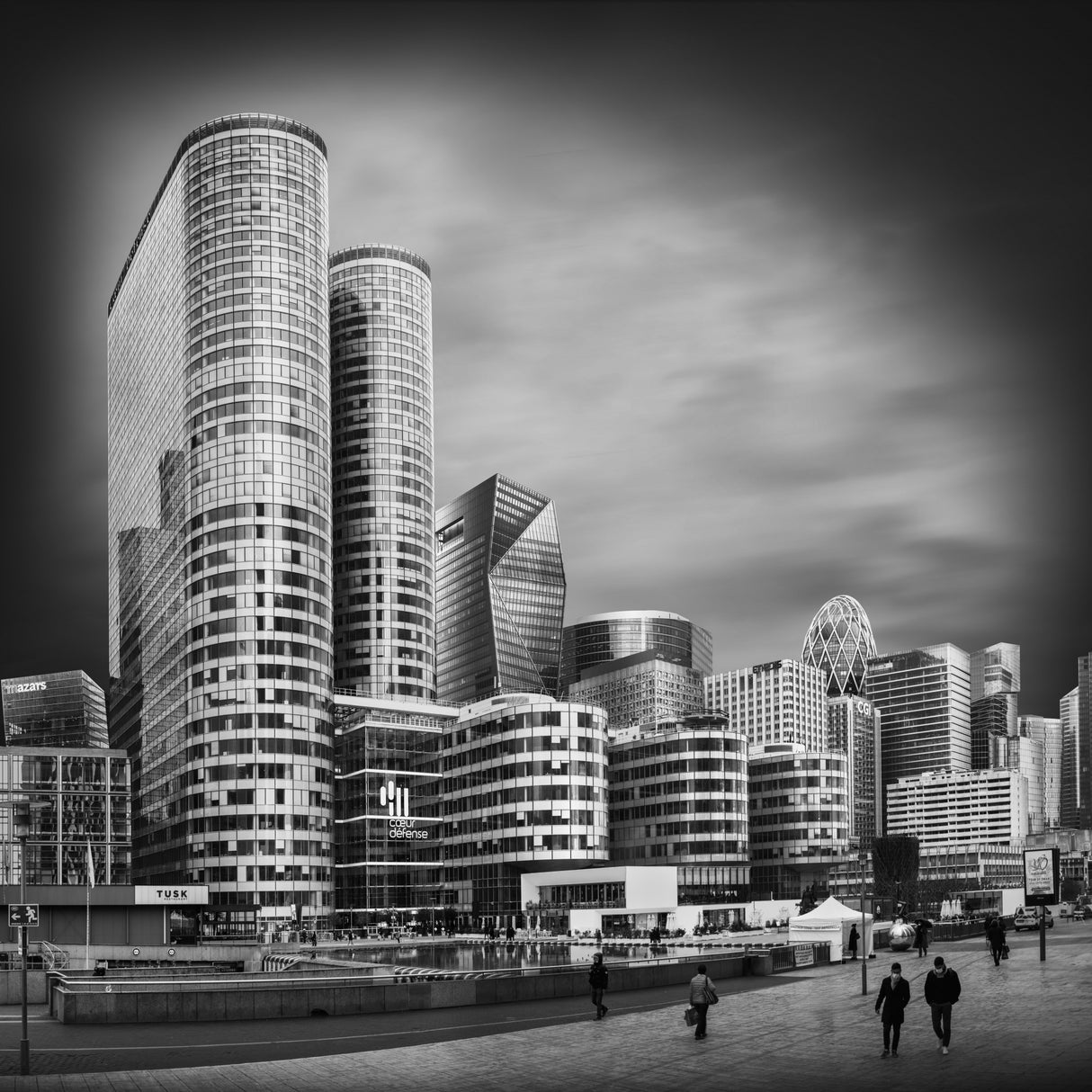 La Défense Poster och Canvastavla