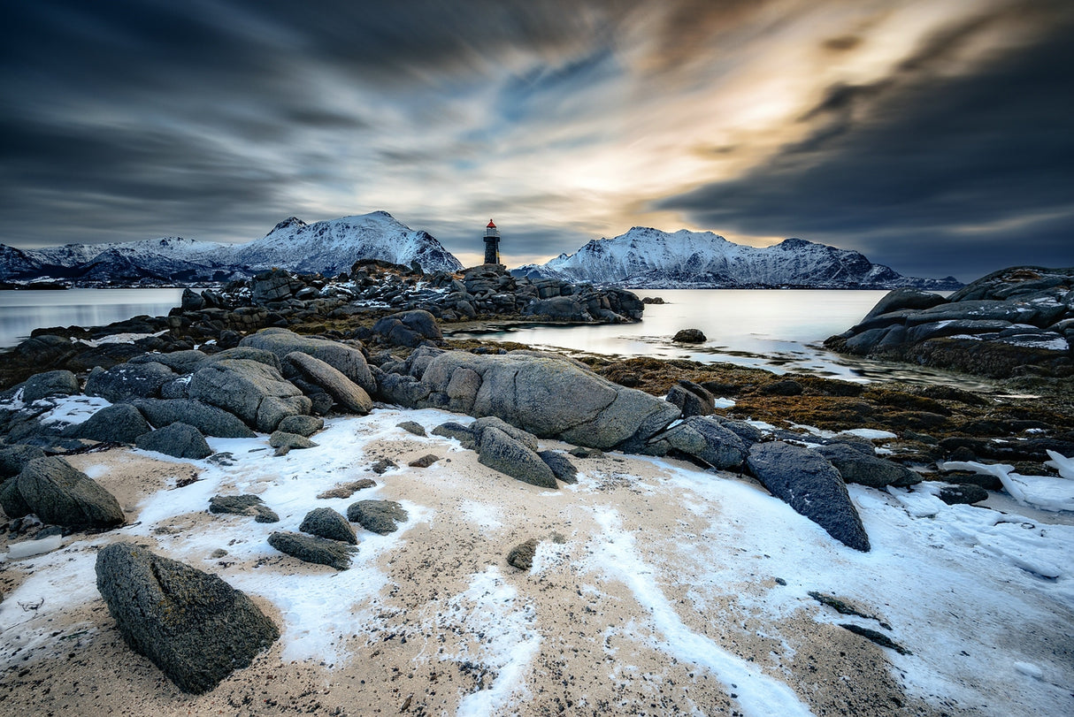 "GUARDIAN OF THE NORTH" Poster och Canvastavla