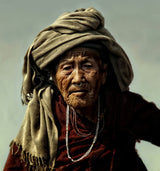 Women of Nepal - Series Poster och Canvastavla