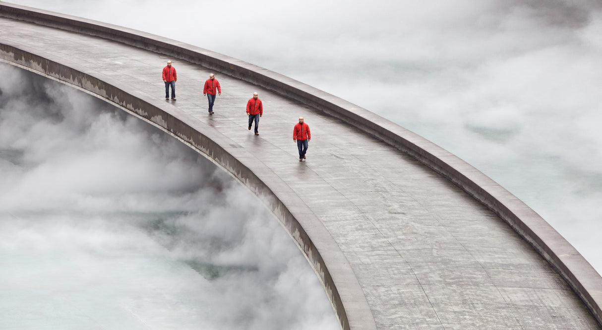 Walking over the clouds x4 Poster och Canvastavla