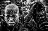 Surmi tribe children from inside a car - Ethiopia Poster och Canvastavla