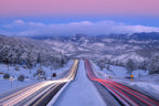 Driving in Winter Poster och Canvastavla