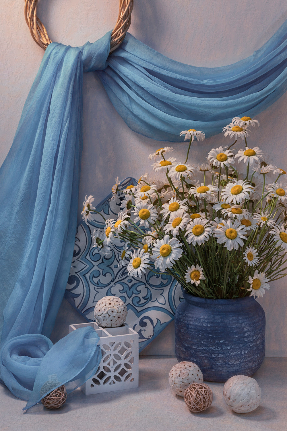 Still Life with Camomiles Poster och Canvastavla