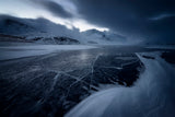 The grip of ice Poster och Canvastavla