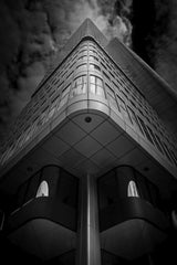 Silver tower Poster och Canvastavla