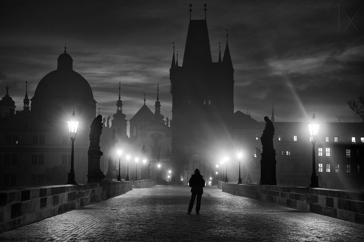 Prague in Black &amp; White Poster och Canvastavla