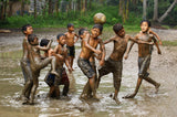 Playing Football Poster och Canvastavla